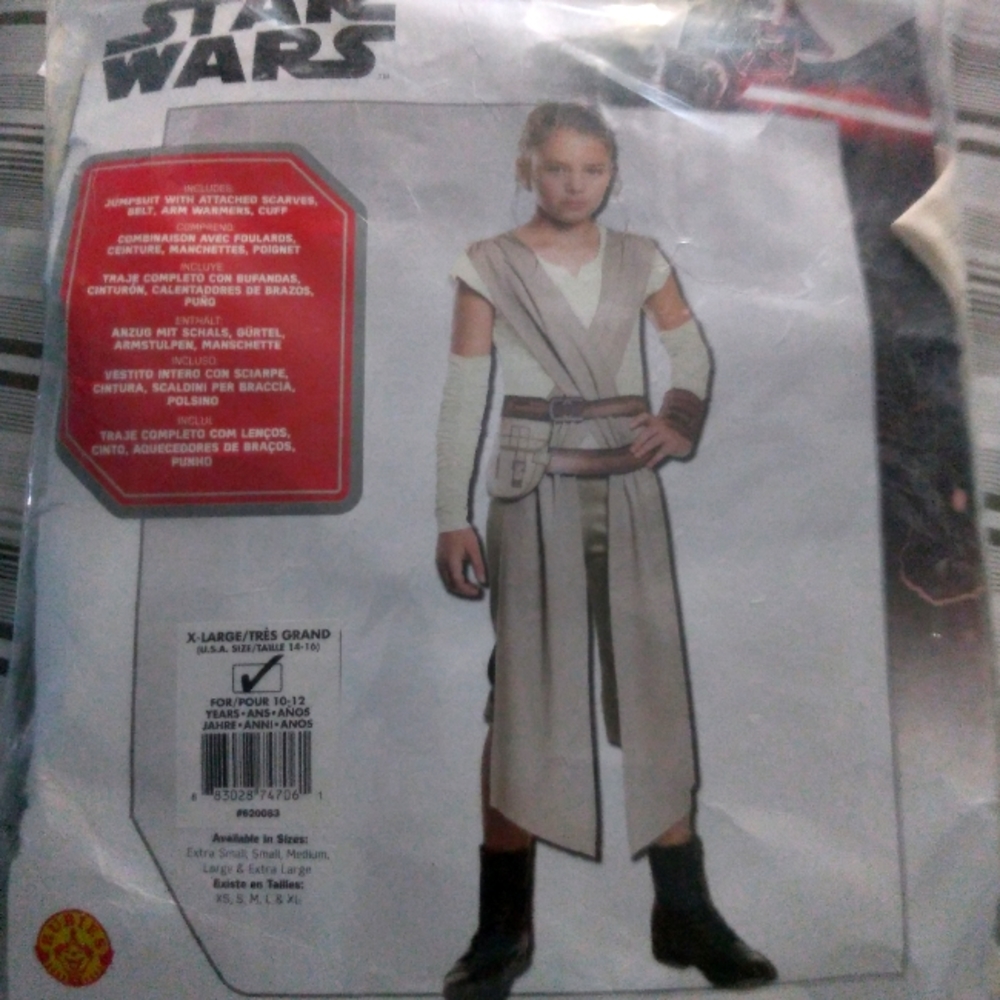 ALL STAR WARS FANS..NWT .GIRLS XL 14-16 REY COSTUME..